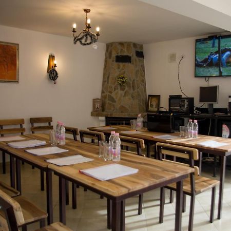 Family Hotel Virgin Рибарица Экстерьер фото